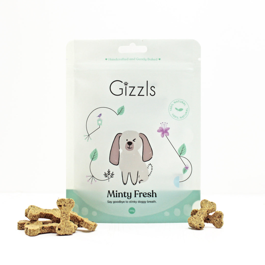 Gizzls Peanut Butter & Mint Dog Treats (100g)